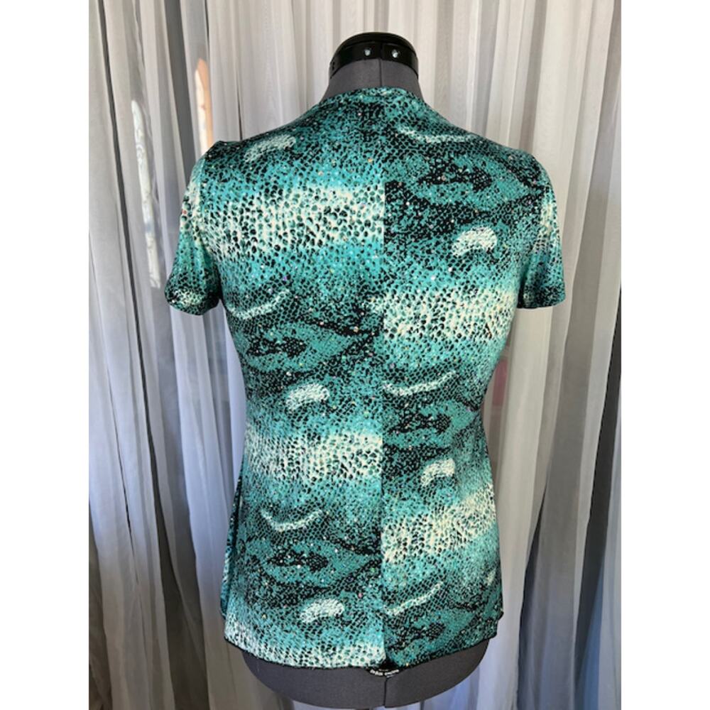 knit top jeweled collared green animal print - Picture 3 of 9